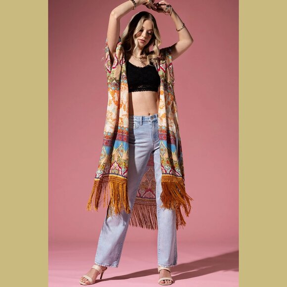 Damask Dream Kimono - Picture 2 of 6